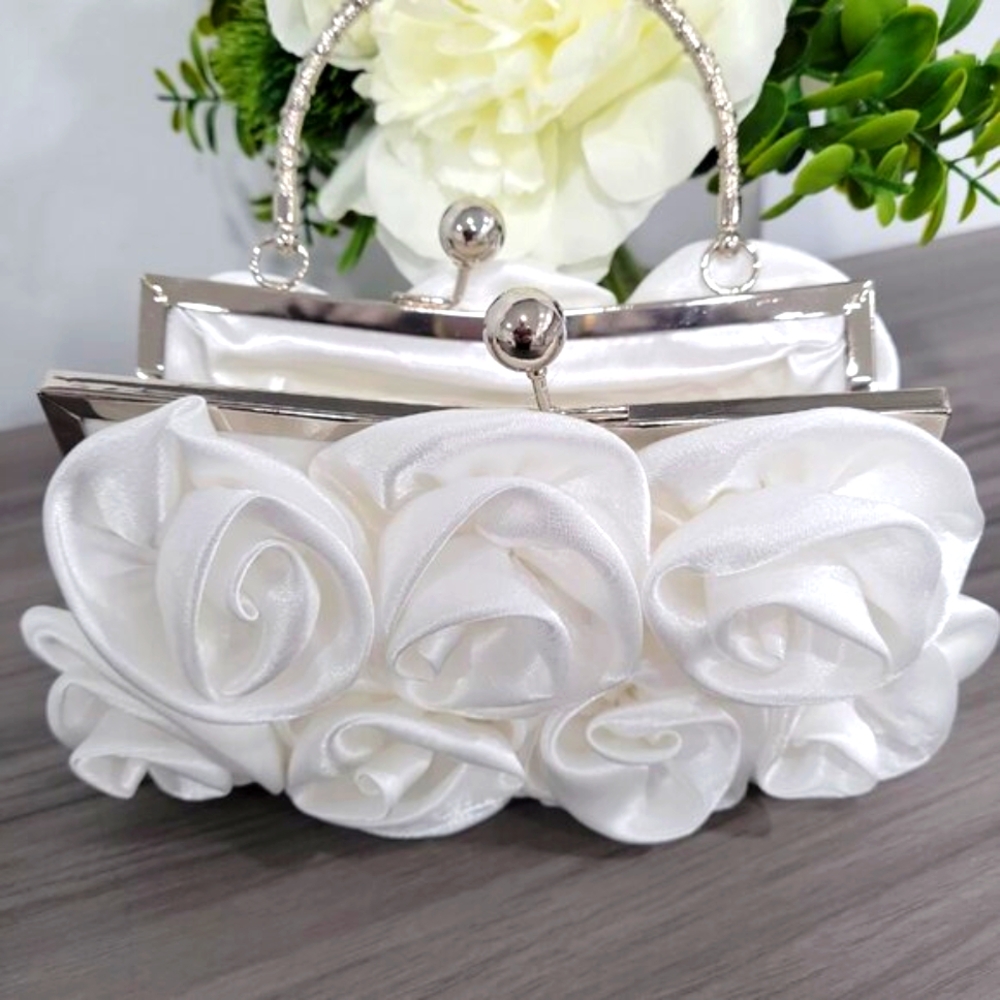 ๐นElegant White Satin Rose Clutch Rhinestone Handle Chain Wedding Formal NWOT - Picture 5 of 6